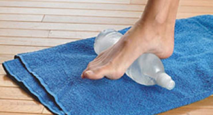water-bottle-massage-therapy-for-plantar-fasciitis